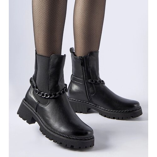 Gemre Black insulated ankle boots with chain Tiziano Slike