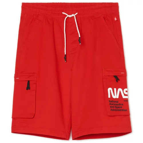 Cropp - Men`s shorts nasa - Rdeča