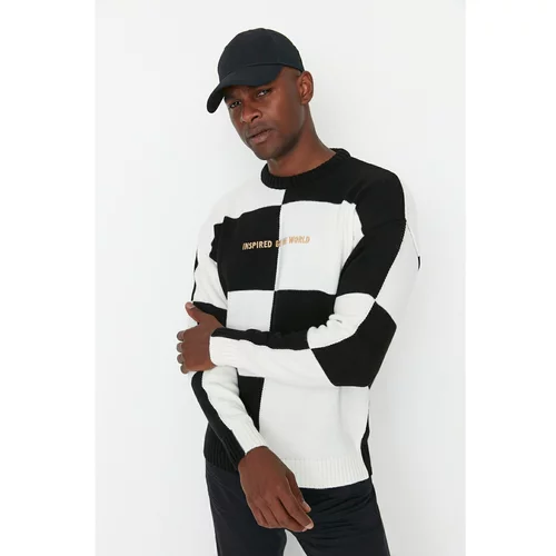 Trendyol Men's Oversize Fit Wide Pattern Color Block Embroidered Knitwear Sweater
