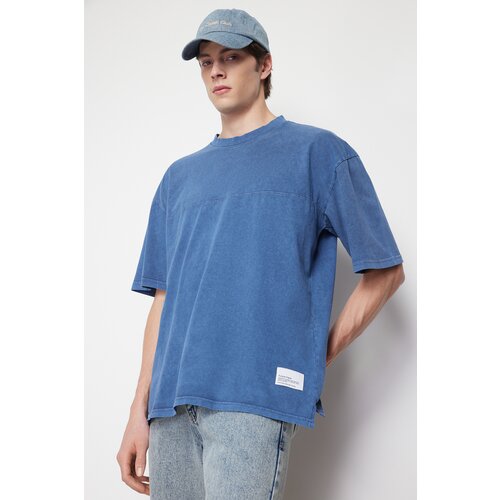 Trendyol Men's Indigo Oversize/Wide Fit 100%Cotton T-Shirt with Stitched Label Fading/Faded Effect Slit Slike
