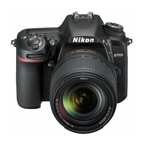Nikon D7500 DSLR fotoaparat crni + objektiv 18-140mm f/3.5-5.6G ED VR Slike