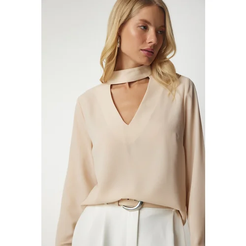  Women's Beige Window Detailed Decollete Crepe Blouse