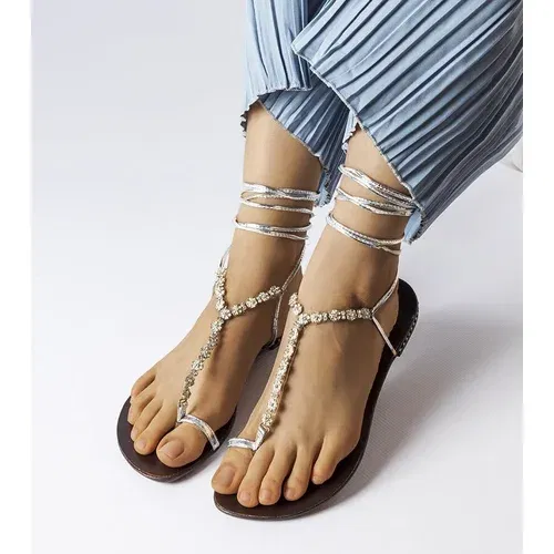 Gemre Silver sandals with rhinestones Troghi