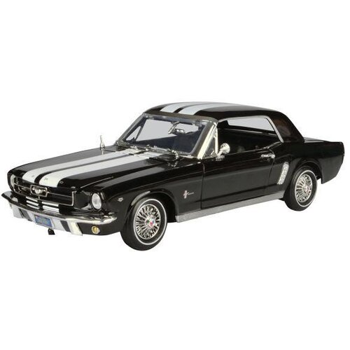Motor Max metalni model automobila 1:18 1964 1/2 Ford Mustang Cene
