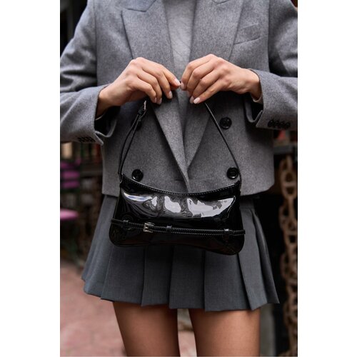 Madamra Women's Black Patent Leather Baguette Bag Slike