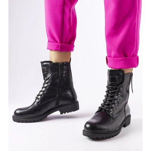Gemre Black insulated Ailen boots Cene