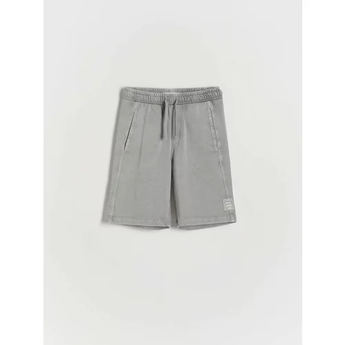 Reserved - Pamučne kratke hlače s džepovima - light grey