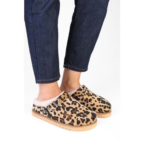 Shoeberry Women's Saboi Leopard Patterned Suede Flat Slippers with Fur Inside Slike