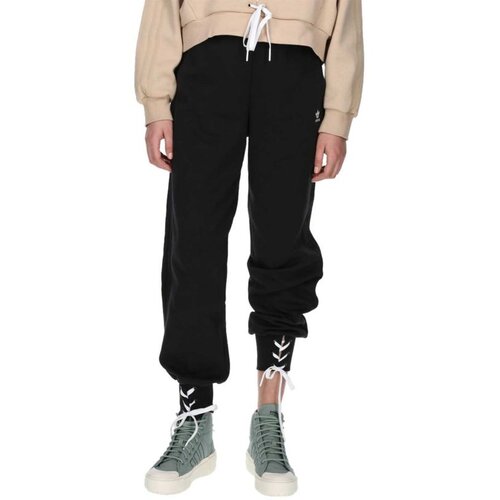 Adidas Cuffed pant Slike