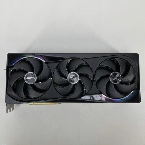 Gigabyte aorus geforce rtx 5070 ti infinity 16GB ( GV-N507TAORUS IF-16GD ) Slike