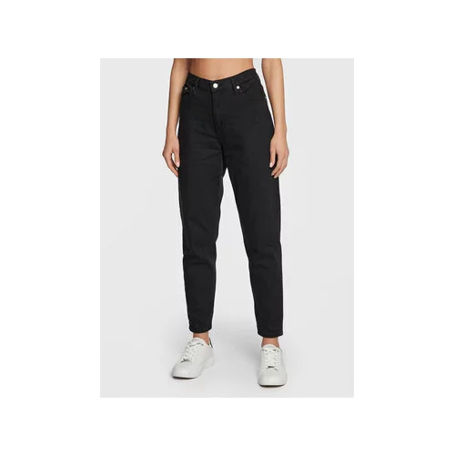Calvin Klein Jeans Jeans hlače J20J220201 Črna Mom Fit