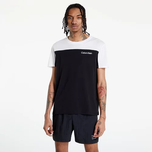 Calvin Klein Relaxed Fit Tee