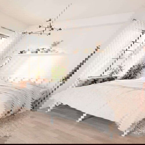 VidaXL Okvir za krevet od borovine bijeli 180 x 200 cm UK Super King Slike