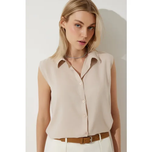 Happiness İstanbul Women's Cream Sleeveless Viscose Shirt