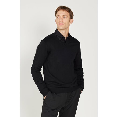 ALTINYILDIZ CLASSICS Men's Black Standard Fit Normal Cut V-Neck Knitwear Sweater Cene