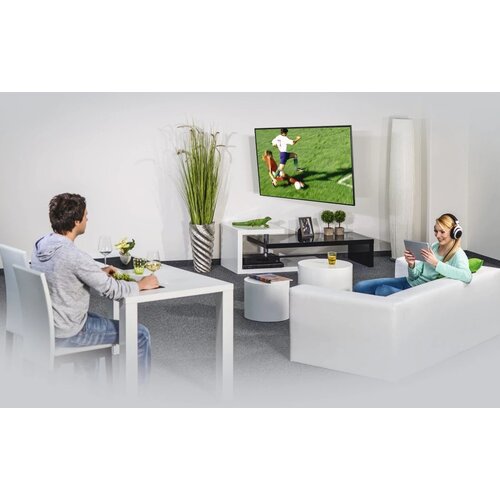 Hama 220823 32&amp;#039;&amp;#039; - 65&amp;#039;&amp;#039; stenski TV nosilec z roko Slike