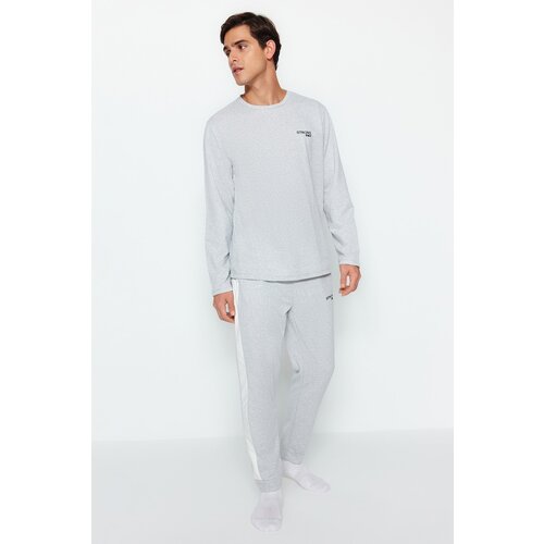 Trendyol Men&amp;#039;s Gray Embroidery Detailed Knitted Pajamas Set Slike