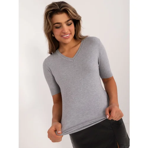 Fashion Hunters Grey classic sweater with neckline