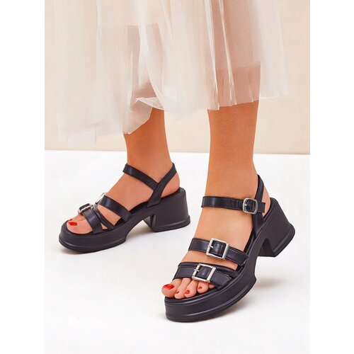 Resti Royal Fashion Women's Low Block Heel Sandals Otteze Cene