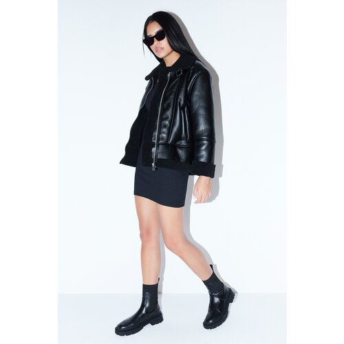 Trendyol Black Plush Detailed Faux Leather Coat Slike