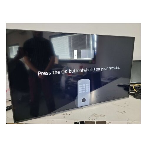 LG 43UR75003LK UHD 4K Smart TV OUTLET Slike