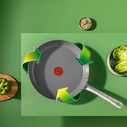 Tefal renew+ ponev 30cm C4240743, (20721649) Cene