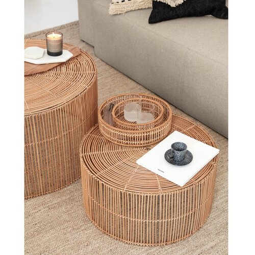 Kave Home Okrogle mizice v kompletu 2 ks iz ratana v naravni barvi &amp;oslash; 66 cm Elmima &amp;ndash; Slike