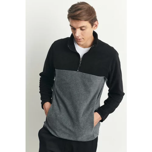 AC&Co / Altınyıldız Classics Men's Black-Light Melange Anti-Pilling Anti-Pilling Standard Fit Stand Up Collar Fleece Sweatshirt.