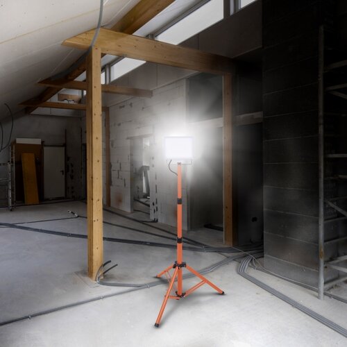 Solight WM-50W-FVQ - LED reflektor sa stalkom LED/50W/230V 4000K IP65 Slike