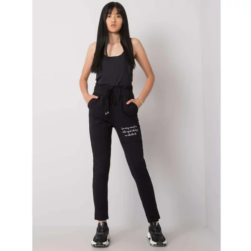 Fashion Hunters Black sweatpants with a print