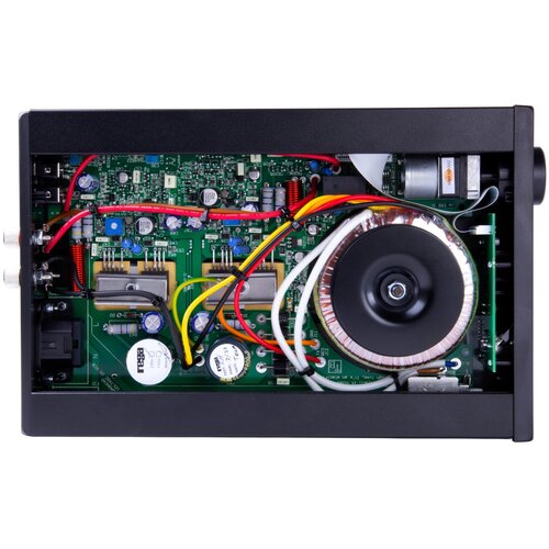 Rega io HiFi pojacalo sa MM ulazom za gramofonsku plocu Slike