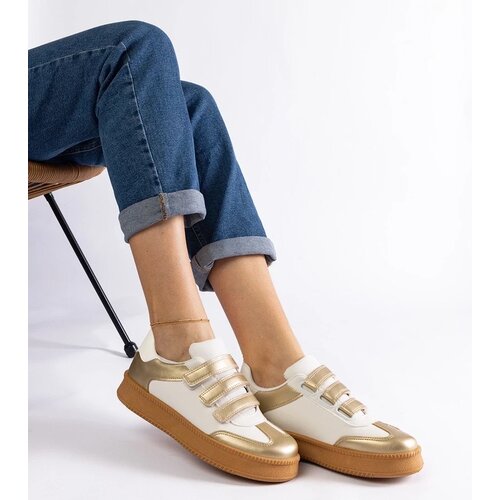 D/CEO White trainers Justar Slike