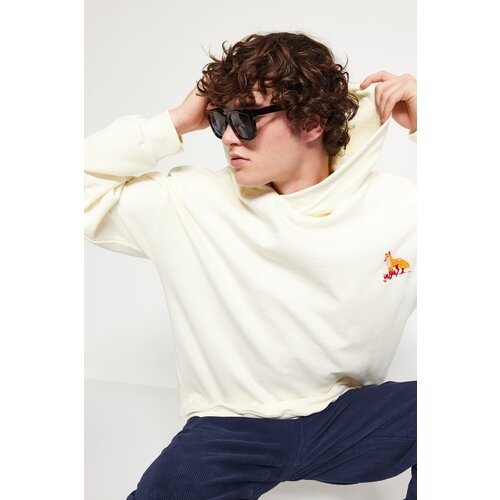 Trendyol Limited Edition Men's Beige Oversize/Wide-Fit Hoodie with Animal Embroidered Sweatshirt. Slike