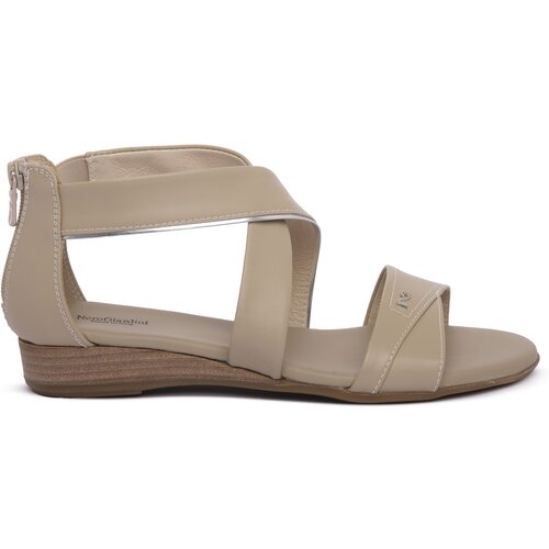 Nero Giardini Sandali &amp;amp; Odprti čevlji NERO GIARDINI 453 TAMIGI LINO Bež Slike