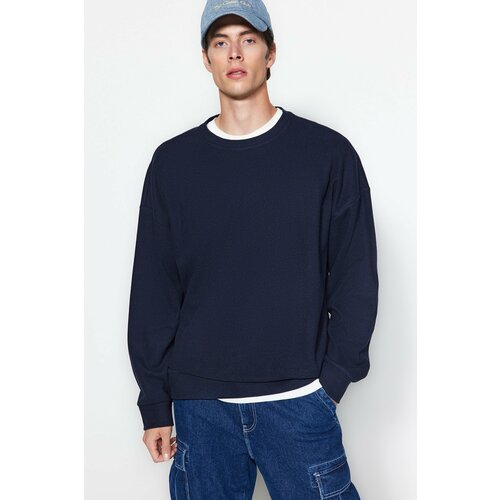 Trendyol Navy Blue Men's Basic Oversize/Wide Cut Crew Neck Soft Brushed Thessaloniki Sweatshirt. Cene