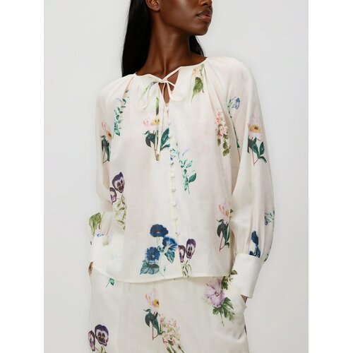 Reserved LADIES` BLOUSE - šaren Cene