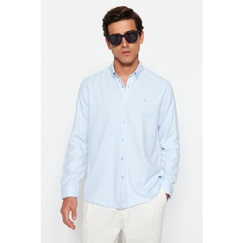 Trendyol Blue Men's Regular Fit Shirt with Embroidery Detail Cene