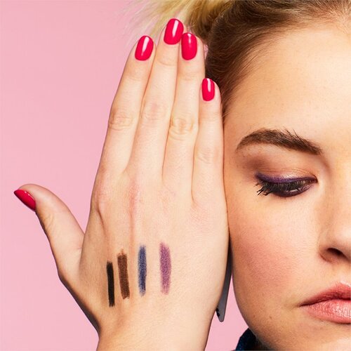 Benefit Bad Gal BANG! 24 Hour dolgoobstojen svinčnik za oči 0,25 g odtenek Pitch Black Cene