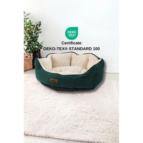 Paws & Whiskers Sprit 50 x 40 - Green, Cream GreenCream Pet Bed Cene