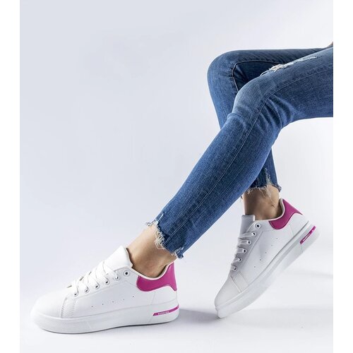 D/CEO White trainers Justar Cene