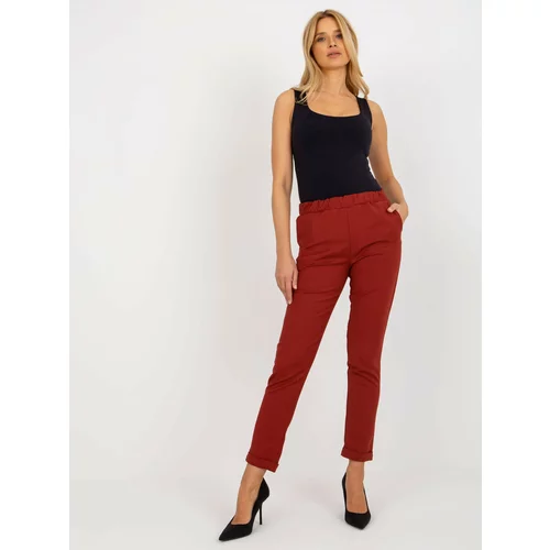 Fashion Hunters Women's suit trousers with elastic waistband - burgundy