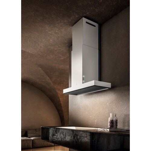 Elica je napadla haika - 32 cm , beli porcelan Cene