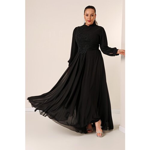 By Saygı Beaded Embroidered Lined Plus Size Long Chiffon Dress with Flounce on the Front Cene