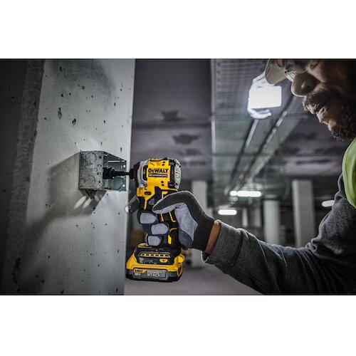 Dewalt ZAKRĘTARKA UDAROWA 18V 2x1,7Ah POWERSTACK DCF850E2T Slike