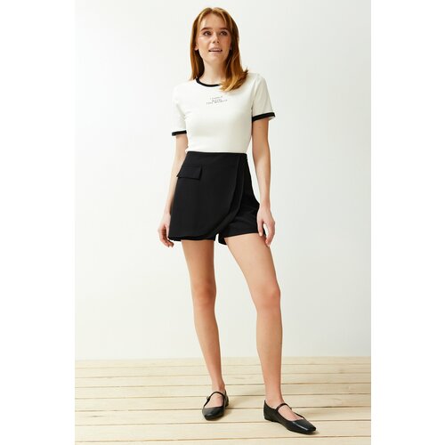 Trendyol Black Pocket Detailed Woven Shorts Skirt Slike