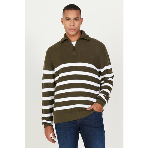 ALTINYILDIZ CLASSICS Men's Khaki-Ecru Standard Fit Normal Cut Bato Neck Knitwear Sweater. Slike