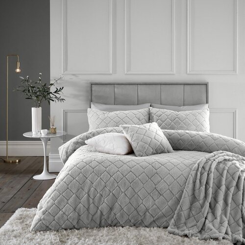 Catherine Lansfield Siva posteljina za bračni krevet od mikropli&amp;scaron;a 200x200 cm Cosy Diamond &amp;ndash; Slike