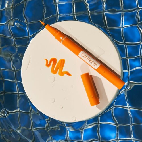 Catrice POOLSIDE OF LIFE črtalo za oči v obliki flomastra odtenek C04 Golden Hour 1 g Slike