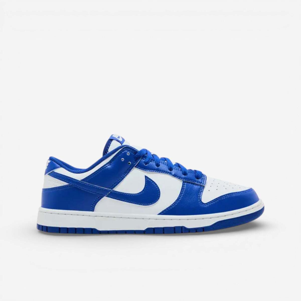 Nike Nizke superge Dunk Low White Hyper Royal (2025) Bela Cene