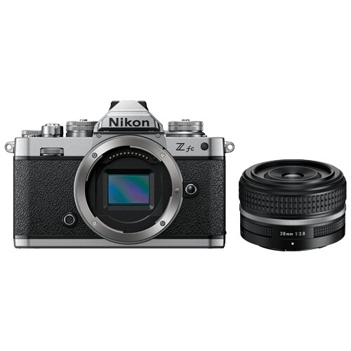 Nikon Z fc (Telo) + Objektiv 28 f2.8 Slike